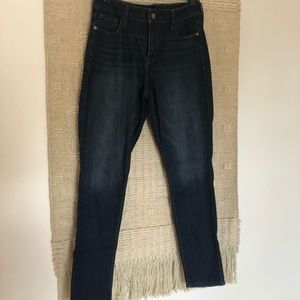 Old Navy Rockstar super skinny ankle jean
